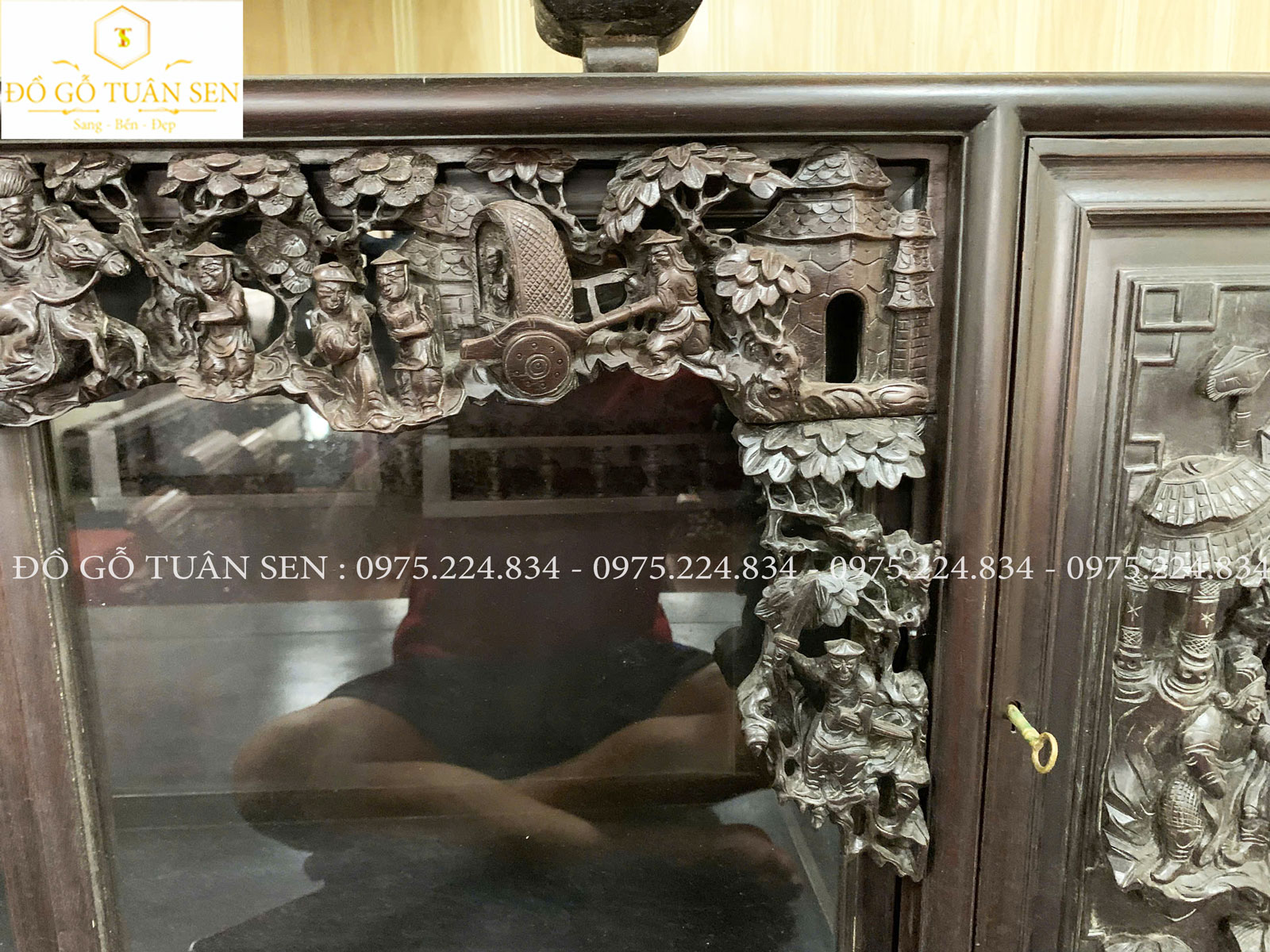 Hình ảnh chi tiết tủ chè gỗ gụ